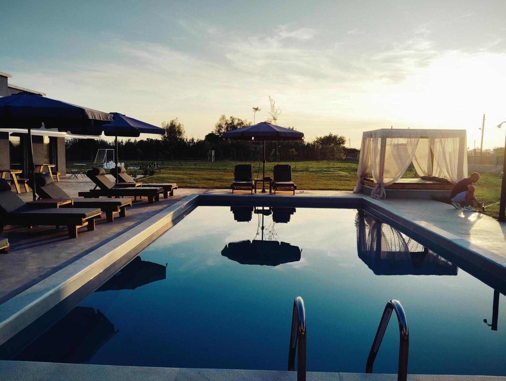 Olympia Suites ปีร์กอส ภายนอก รูปภาพ